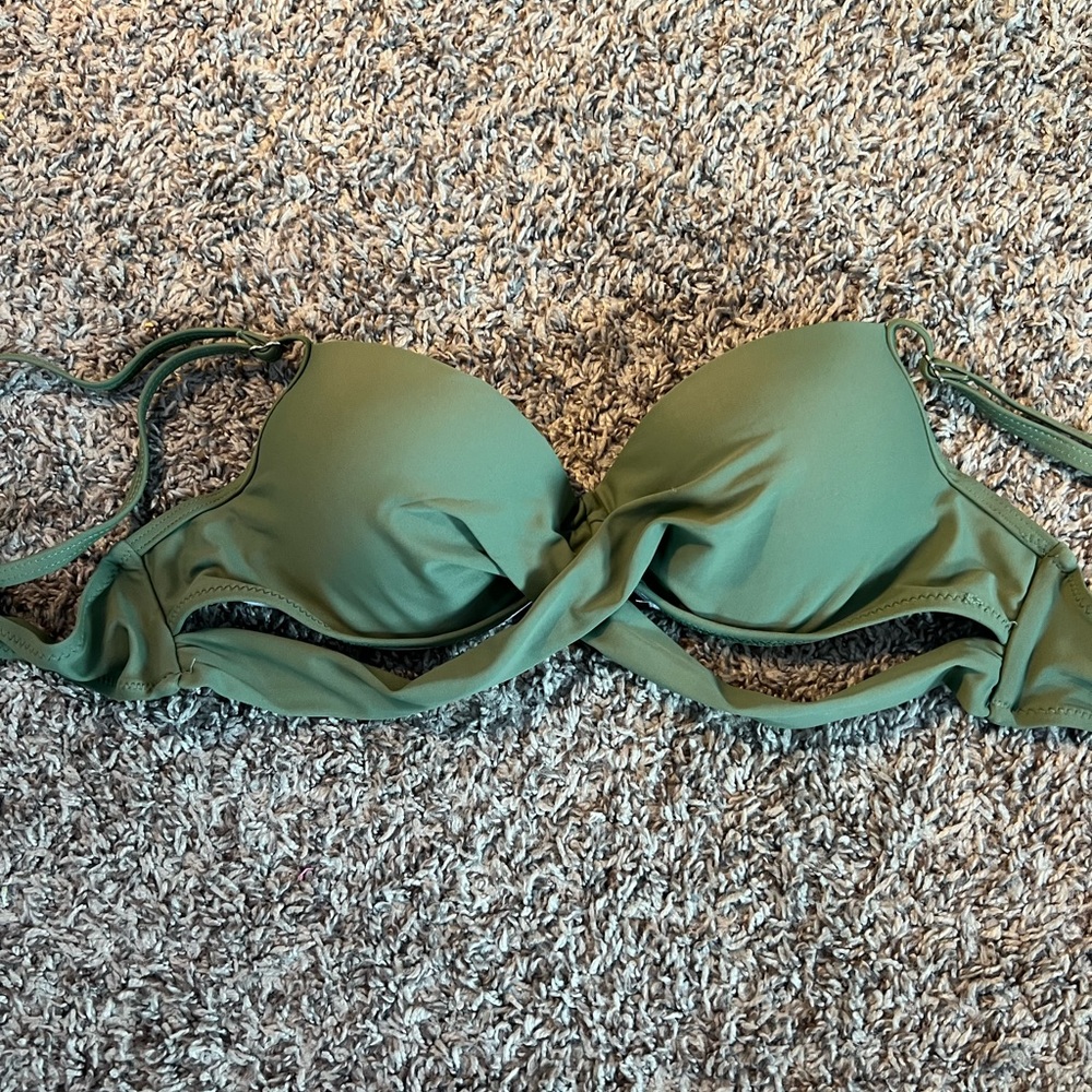 SHEIN clip bikini top!